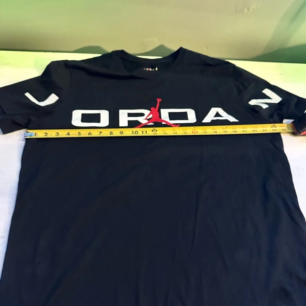 Jordan Nike Black and Red Logo T-Shirt